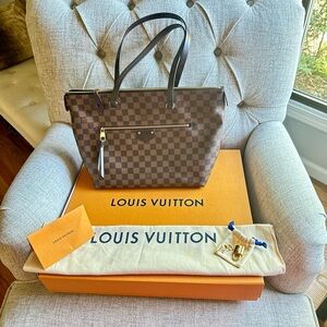 Authentic Louis Vuitton Lena MM